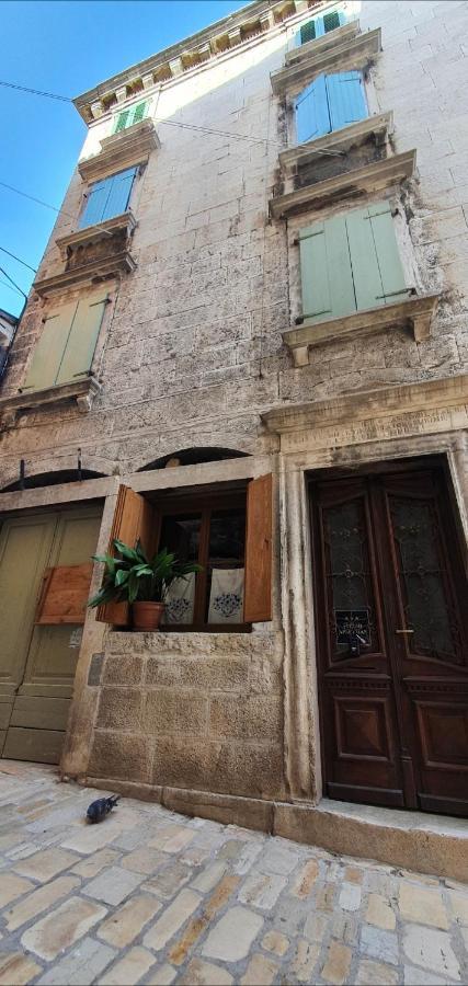 B&B Palace Basilico 1580. Rovinj Exterior photo